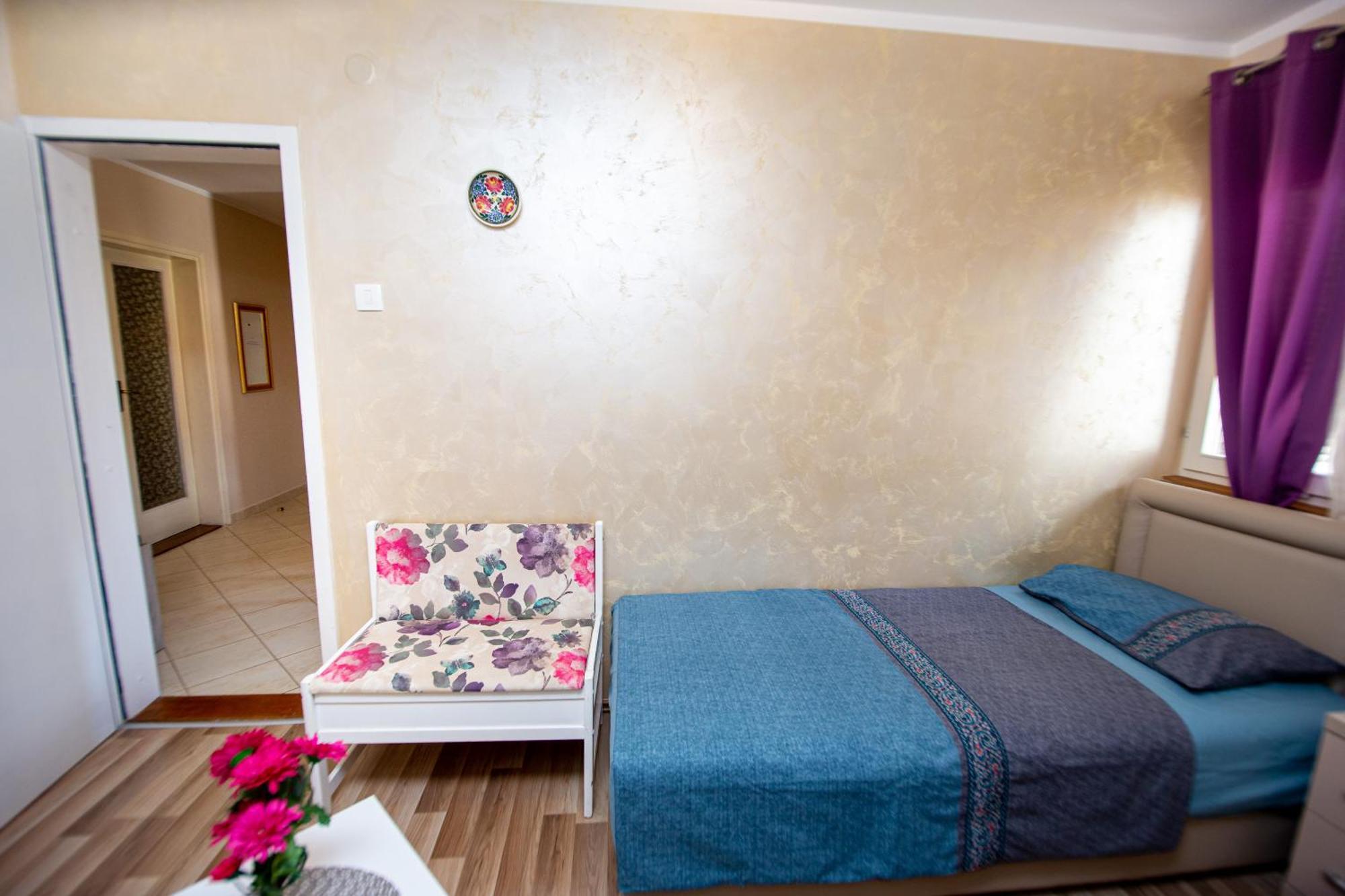 Apartment Fairytale 1 And 2 Budva