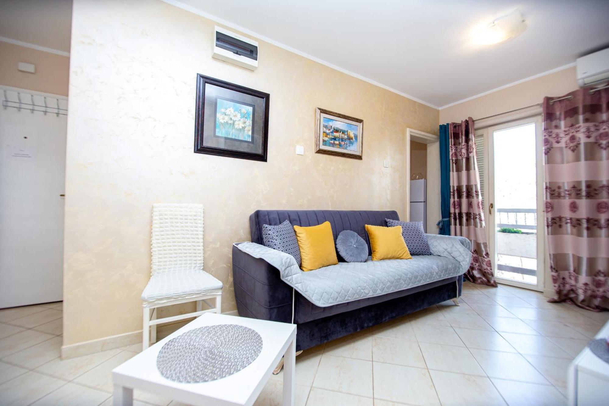 Fairytale 1 And 2 Apartment