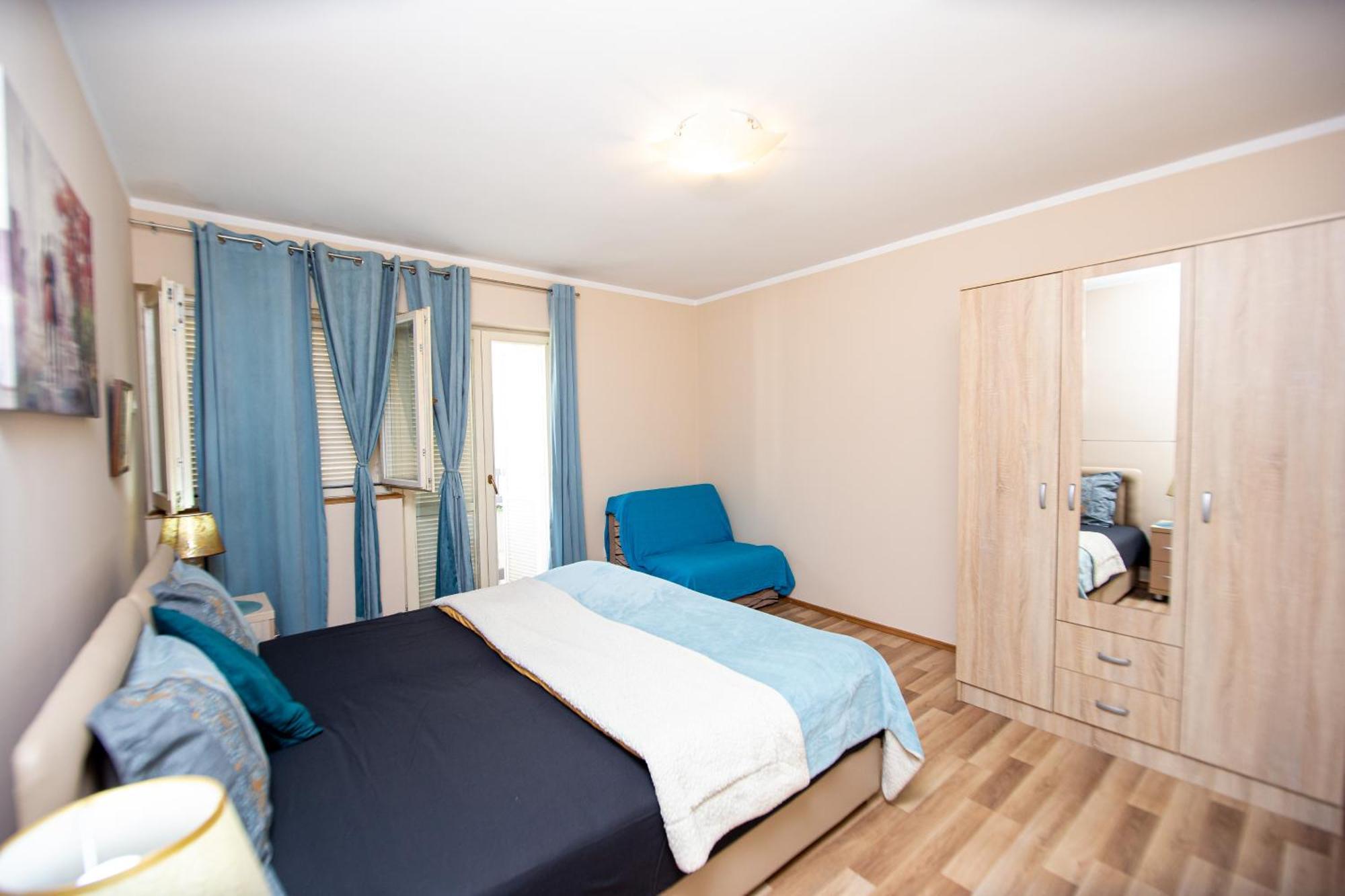 Fairytale 1 And 2 Apartment